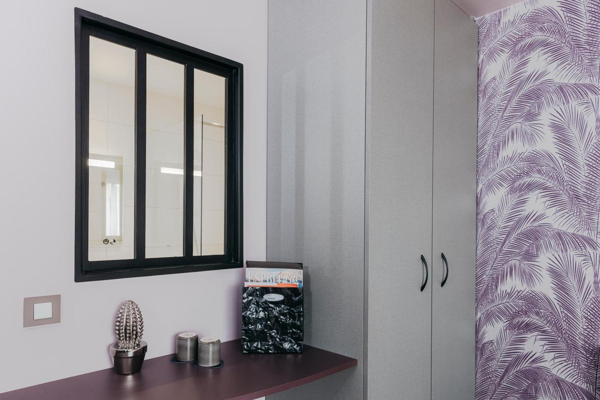 Le Carre D'Alethius Logis Hotel Restaurant Charmes-sur-Rhone Luaran gambar
