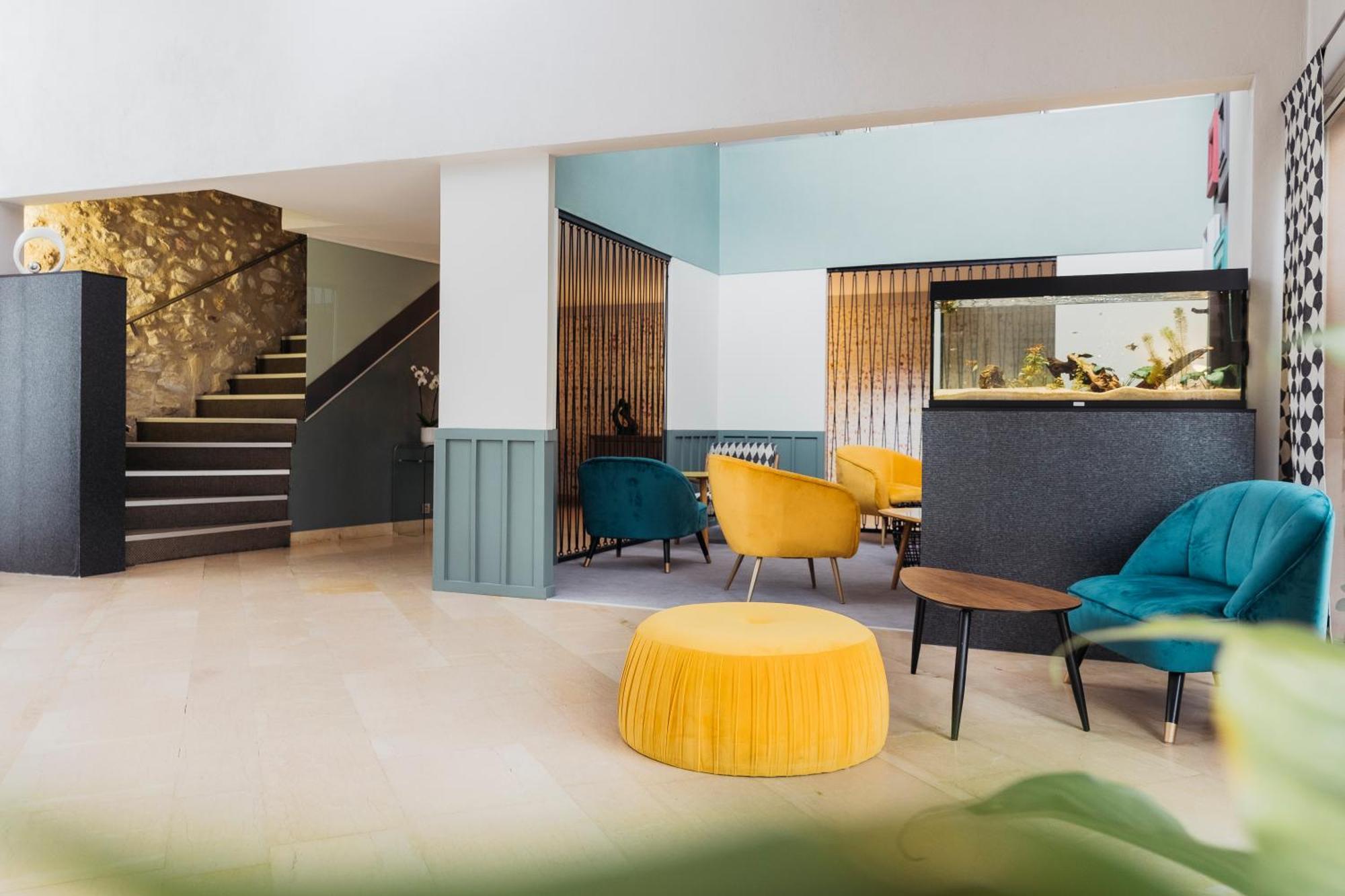 Le Carre D'Alethius Logis Hotel Restaurant Charmes-sur-Rhone Luaran gambar