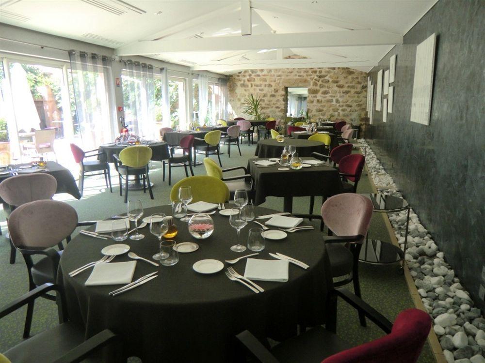 Le Carre D'Alethius Logis Hotel Restaurant Charmes-sur-Rhone Luaran gambar