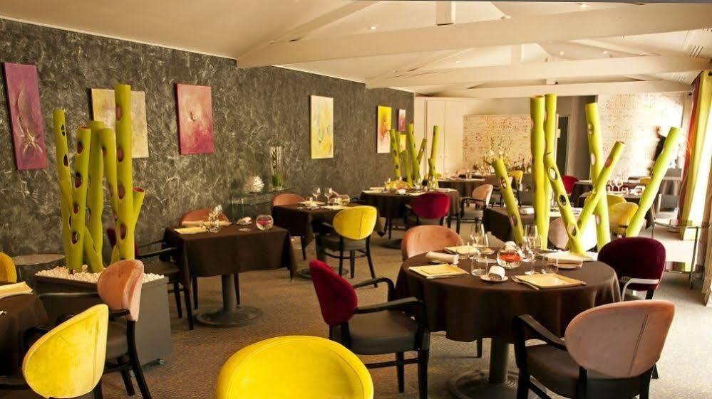 Le Carre D'Alethius Logis Hotel Restaurant Charmes-sur-Rhone Luaran gambar